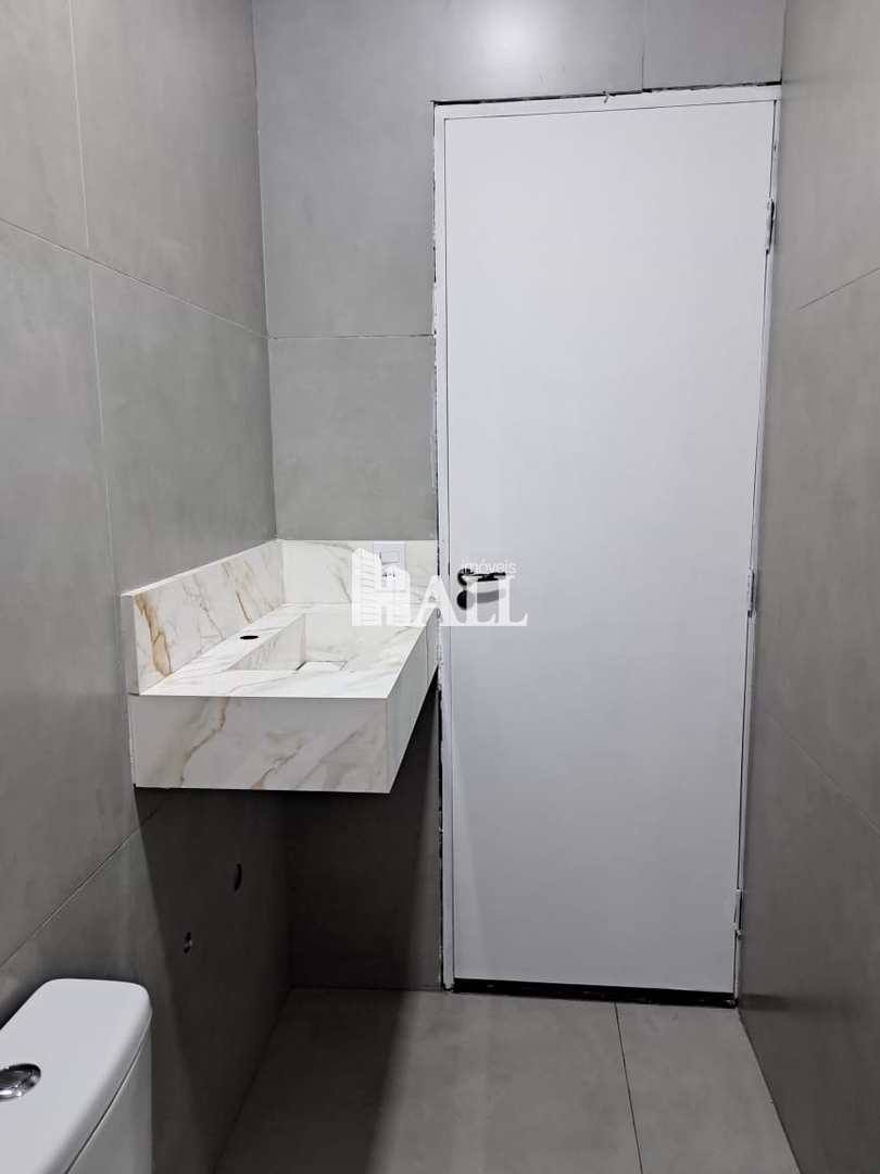 Casa à venda com 3 quartos, 200m² - Foto 18