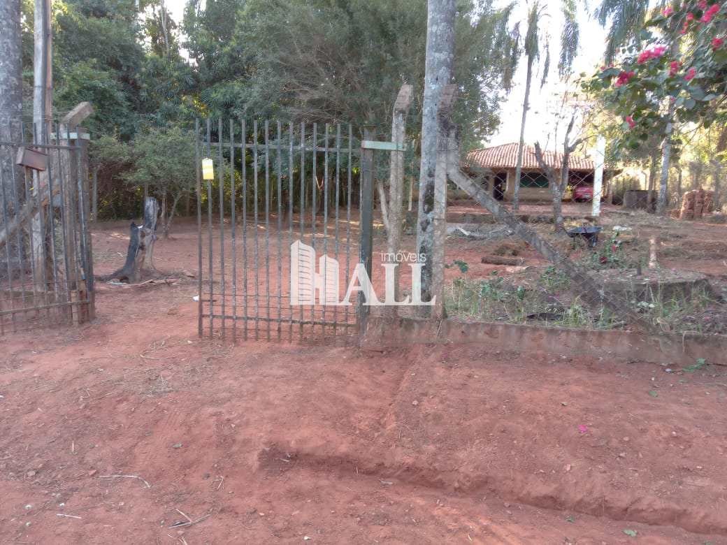 Fazenda à venda com 2 quartos, 1000m² - Foto 3