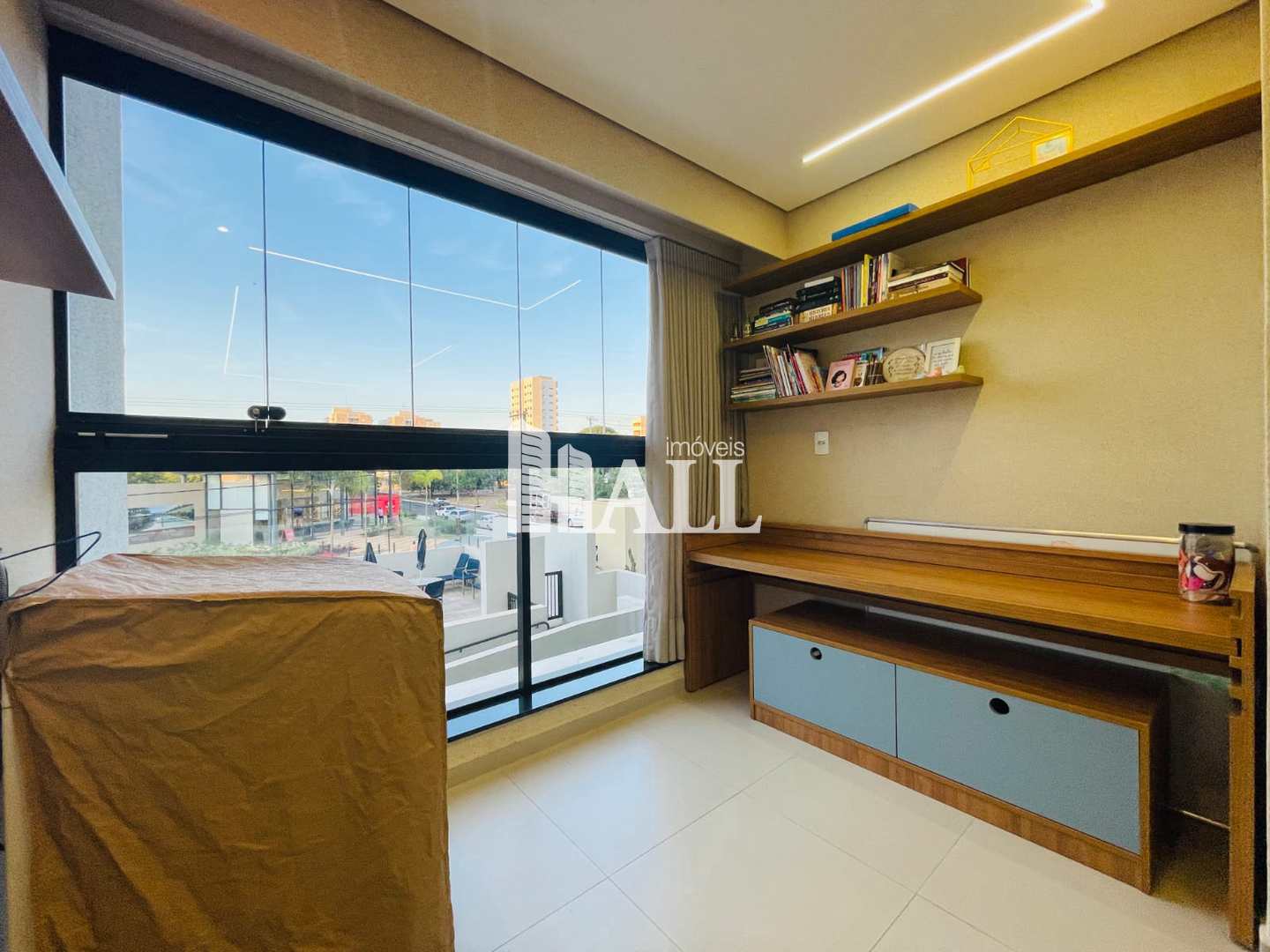 Apartamento à venda com 2 quartos, 62m² - Foto 8