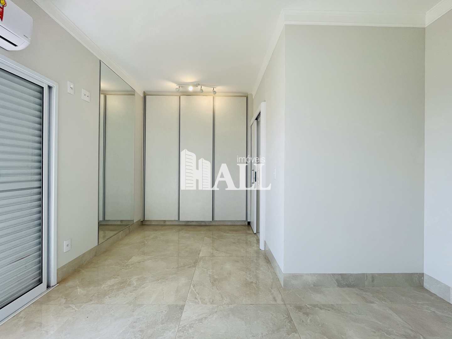 Apartamento à venda com 3 quartos, 96m² - Foto 6