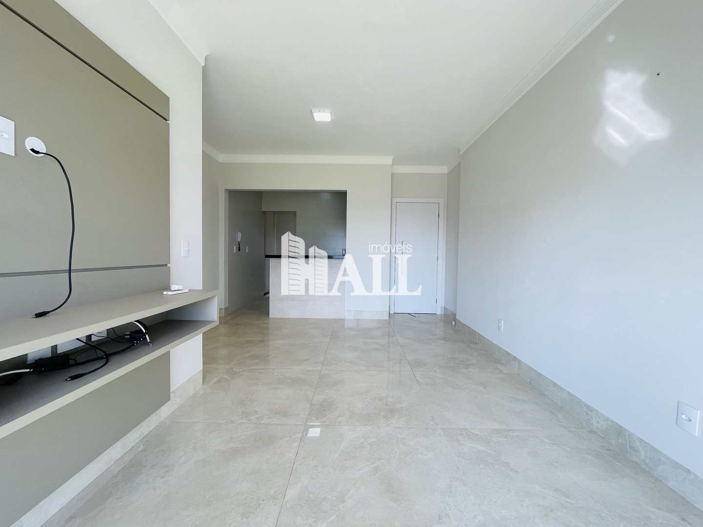 Apartamento à venda com 3 quartos, 96m² - Foto 3