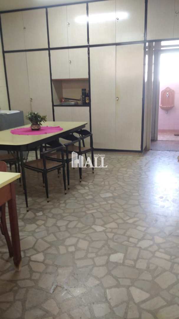 Apartamento à venda com 3 quartos, 280m² - Foto 1