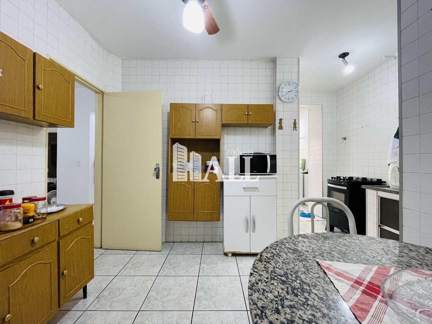 Apartamento à venda com 2 quartos, 70m² - Foto 16