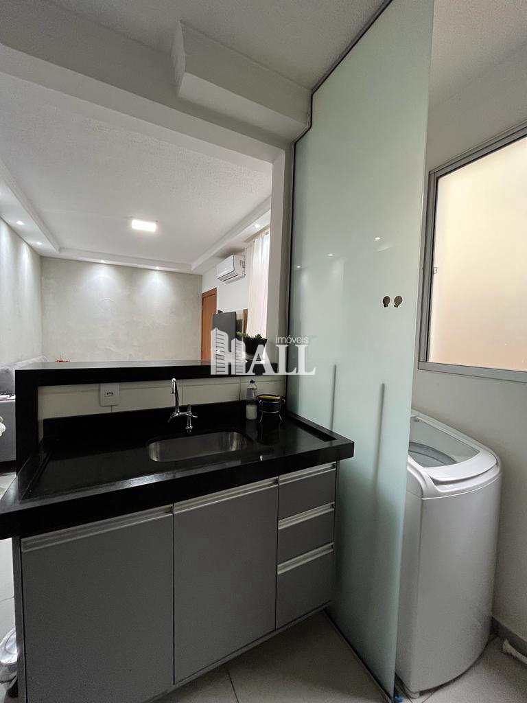 Apartamento à venda com 2 quartos, 48m² - Foto 2