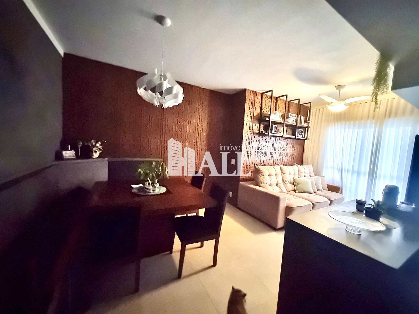 Apartamento à venda com 3 quartos, 77m² - Foto 1