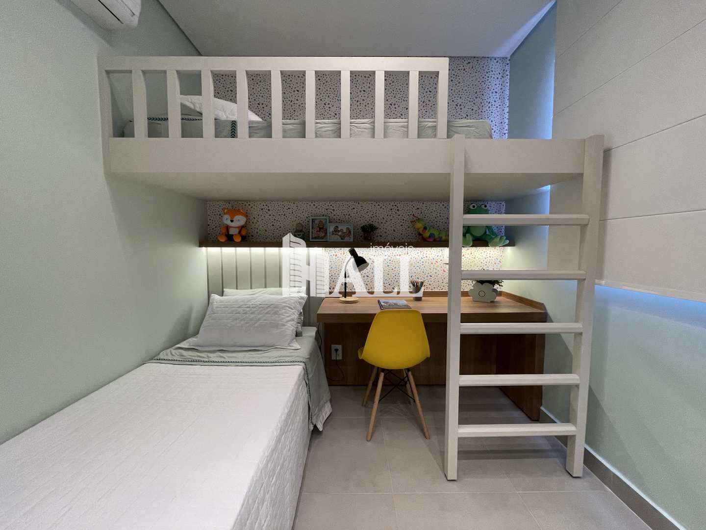 Apartamento à venda com 2 quartos, 64m² - Foto 6