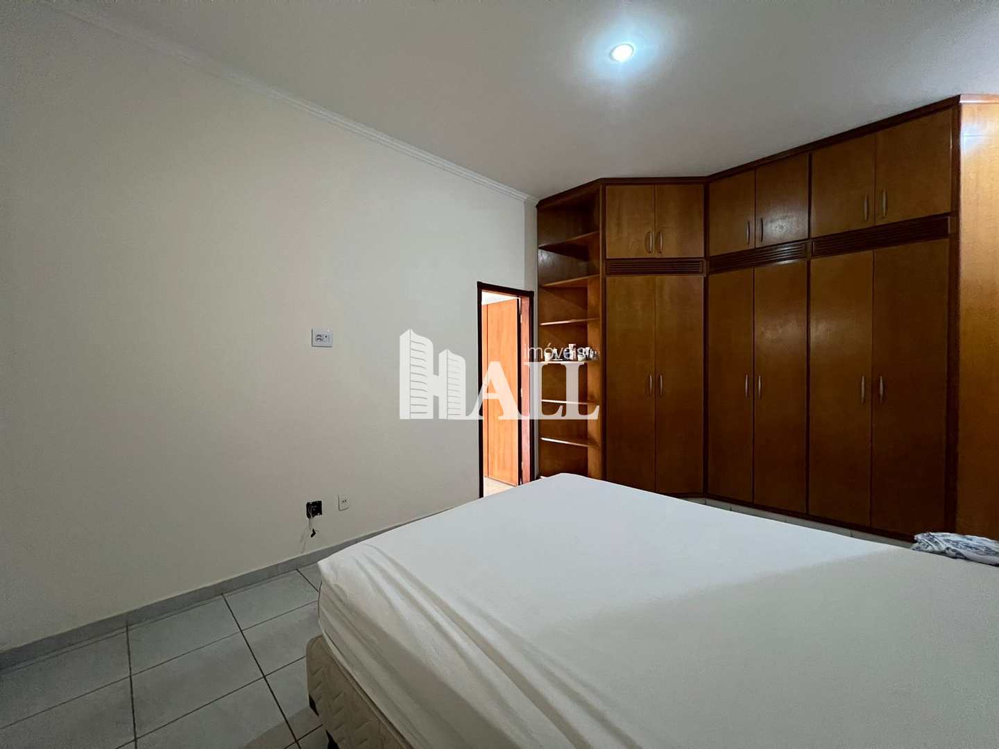 Casa de Condomínio à venda com 3 quartos, 250m² - Foto 11