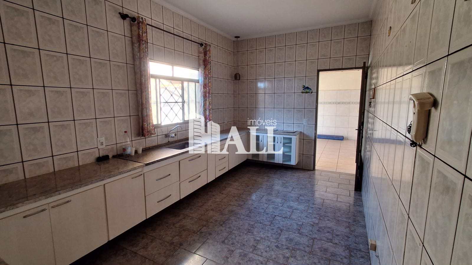 Casa à venda com 3 quartos, 267m² - Foto 7