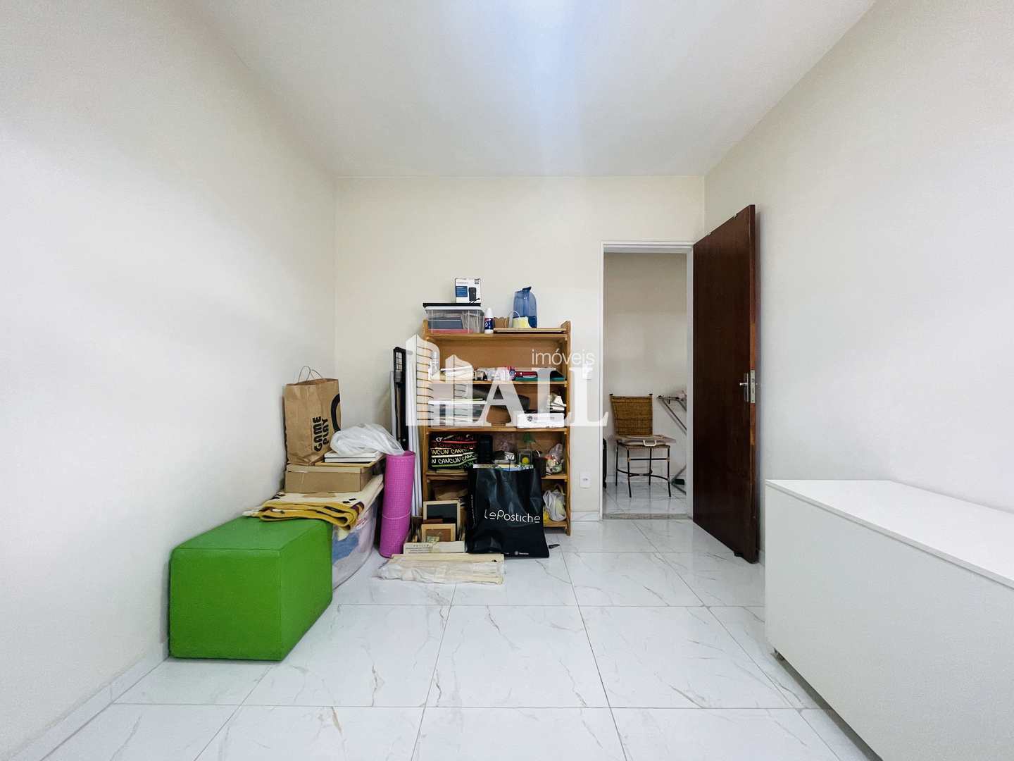 Apartamento à venda com 2 quartos, 75m² - Foto 7