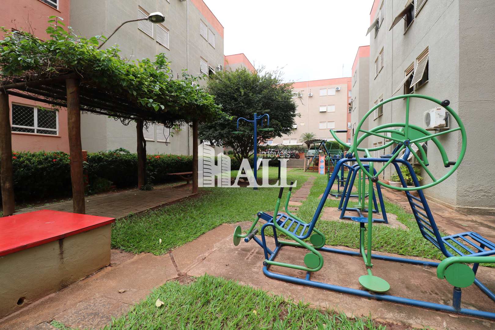 Apartamento à venda com 2 quartos, 75m² - Foto 18