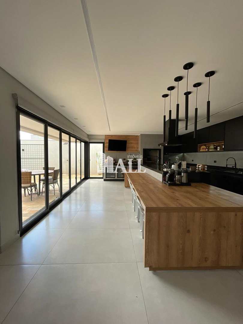 Casa de Condomínio à venda com 4 quartos, 390m² - Foto 12