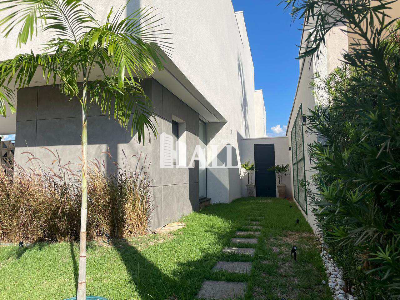 Casa de Condomínio à venda com 4 quartos, 390m² - Foto 56