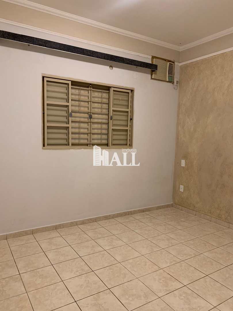 Casa à venda com 2 quartos, 140m² - Foto 18