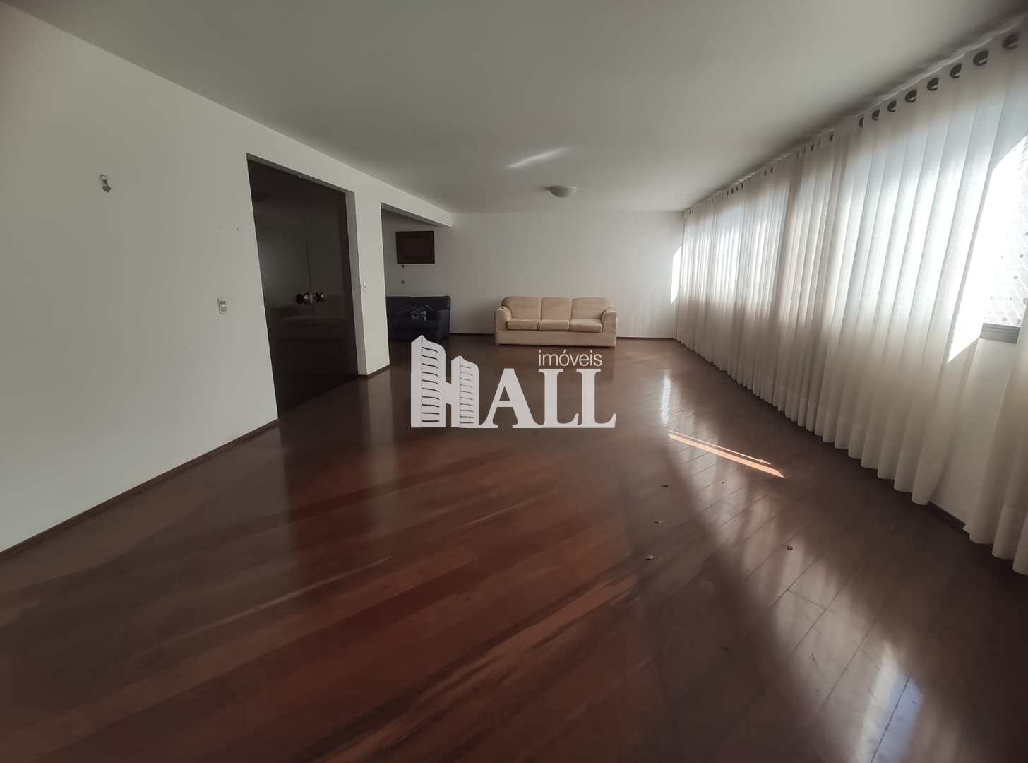 Apartamento à venda com 3 quartos, 280m² - Foto 2