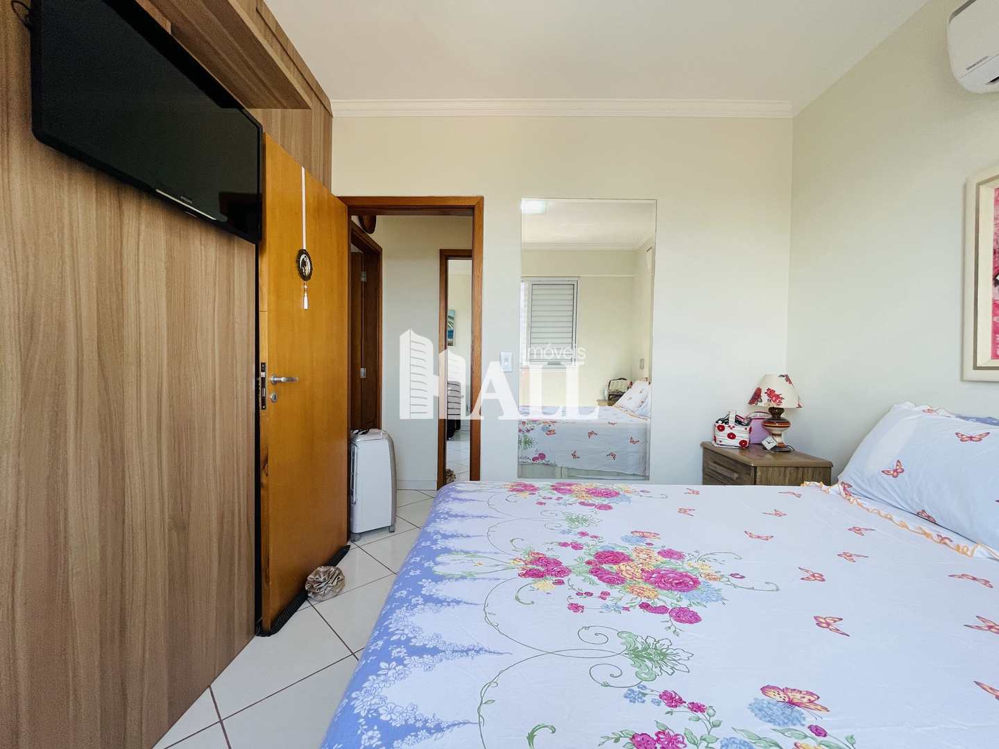 Apartamento à venda com 2 quartos, 68m² - Foto 11