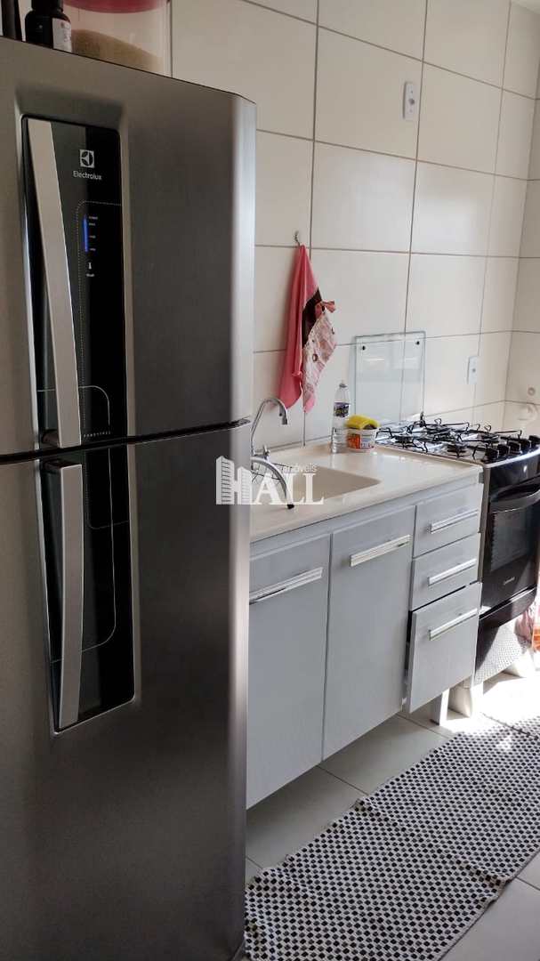 Apartamento à venda com 2 quartos, 47m² - Foto 11