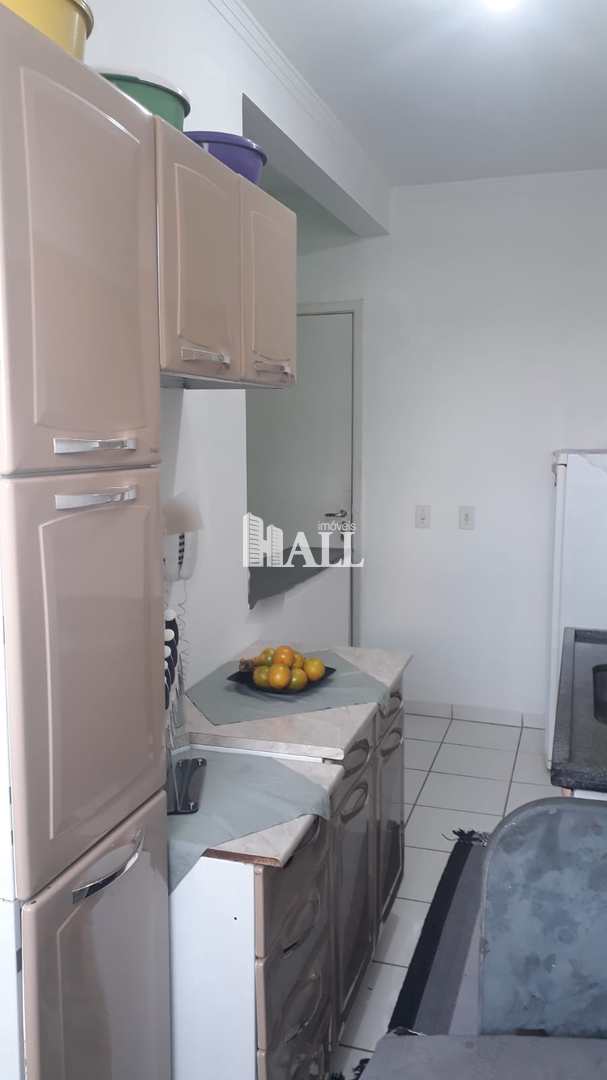 Apartamento à venda com 3 quartos, 115m² - Foto 3