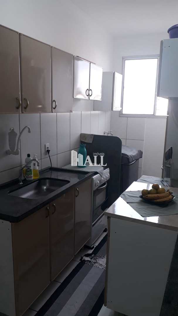 Apartamento à venda com 3 quartos, 115m² - Foto 2