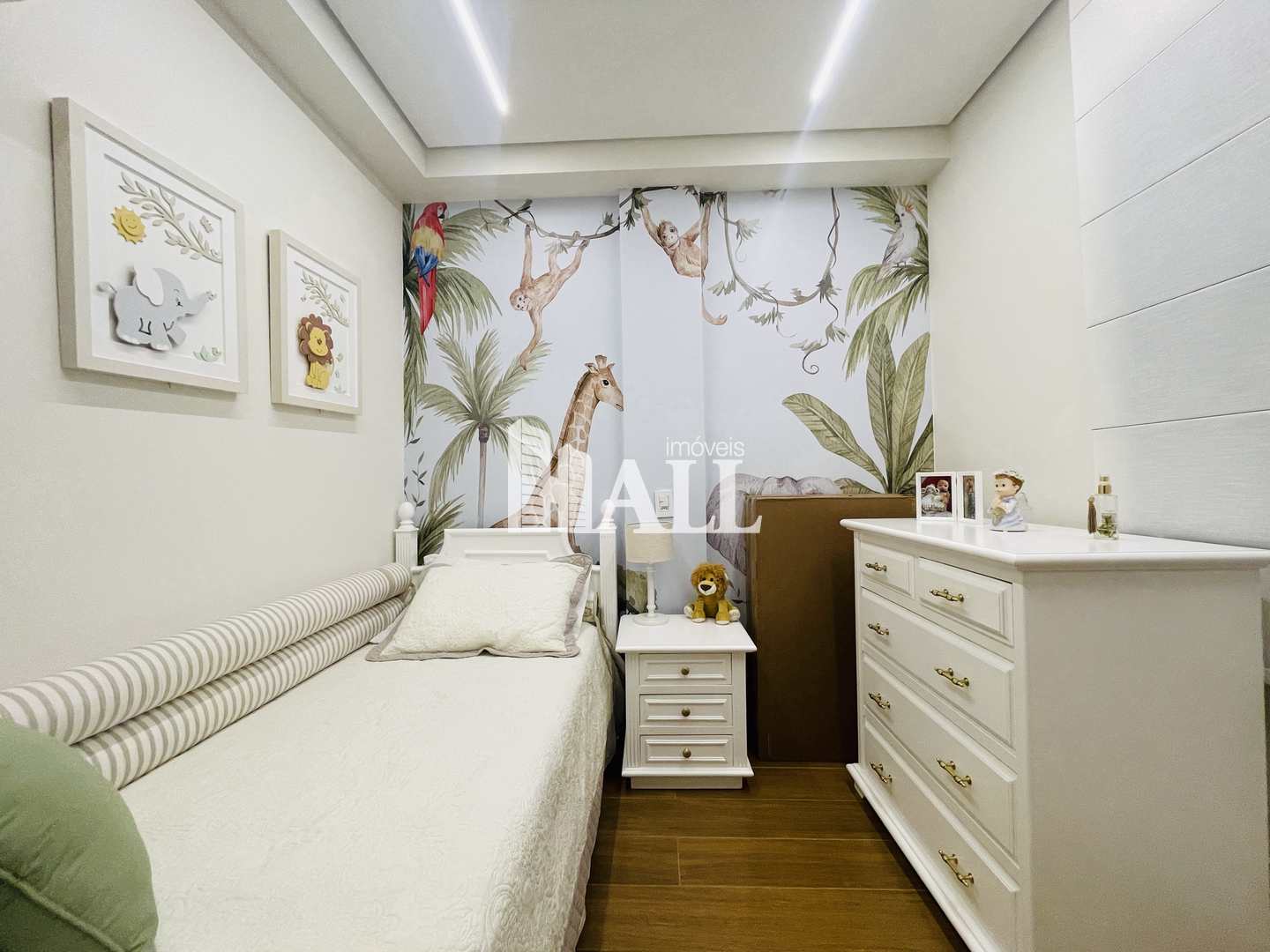 Apartamento à venda com 3 quartos, 127m² - Foto 14