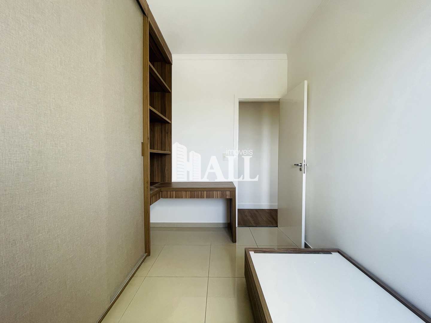 Apartamento à venda com 3 quartos, 92m² - Foto 11