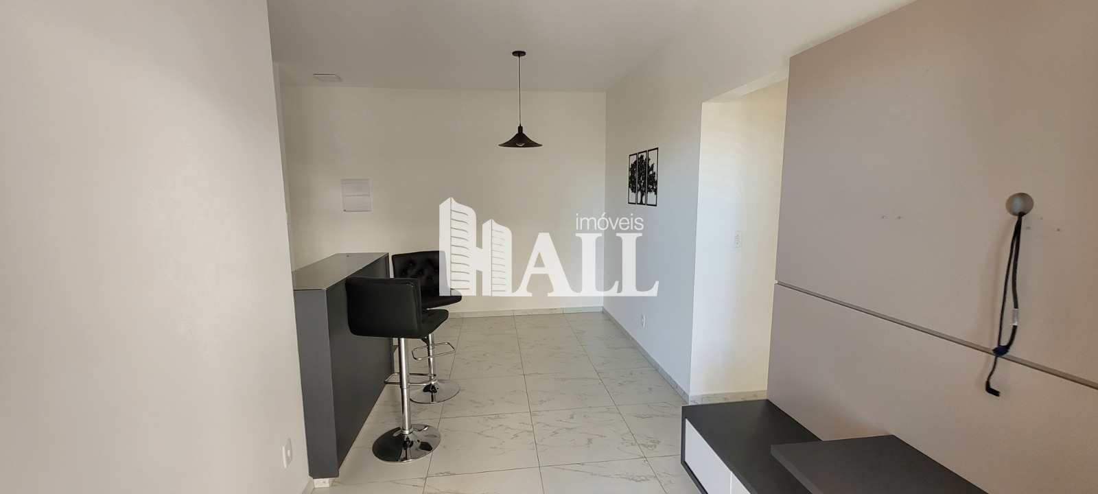 Apartamento à venda com 2 quartos, 65m² - Foto 3