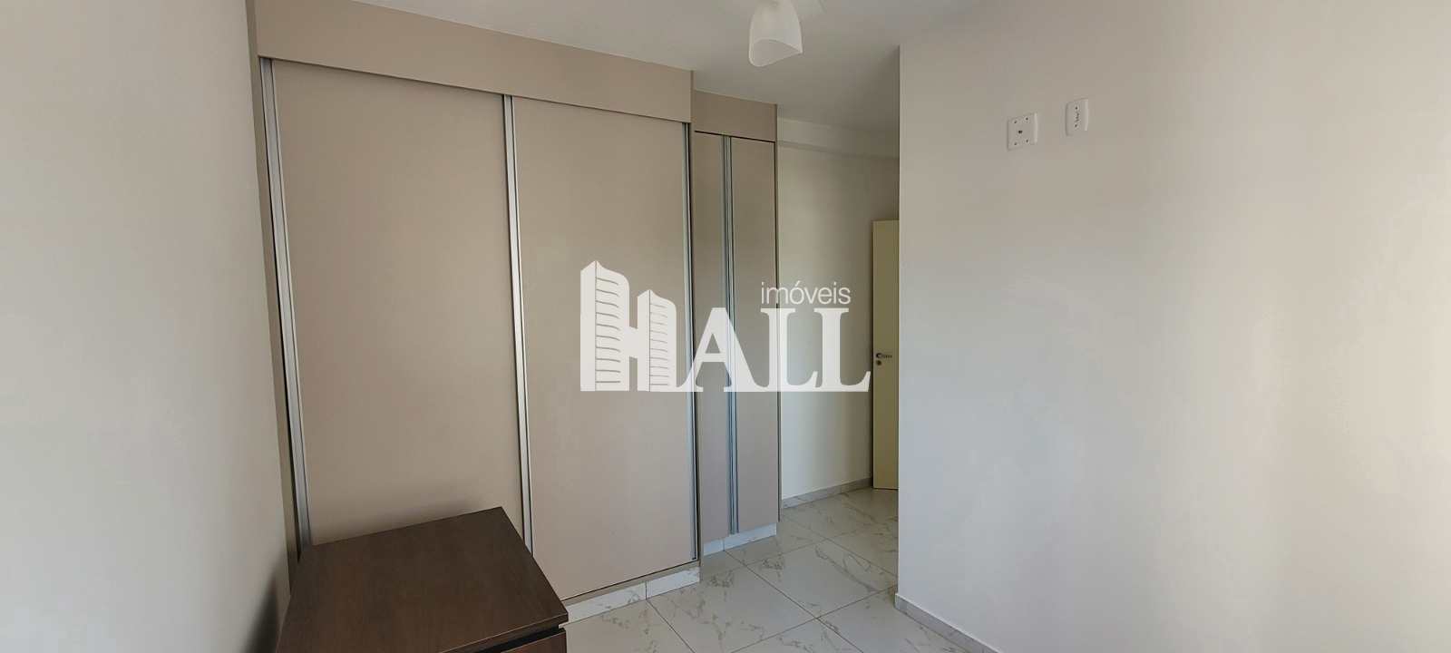 Apartamento à venda com 2 quartos, 65m² - Foto 25