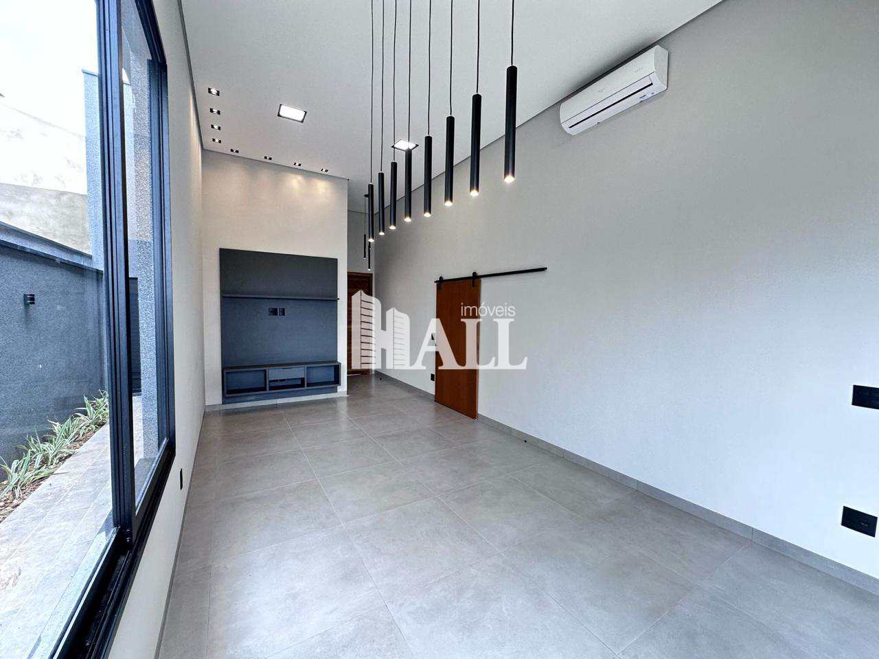 Casa de Condomínio à venda com 3 quartos, 157m² - Foto 1