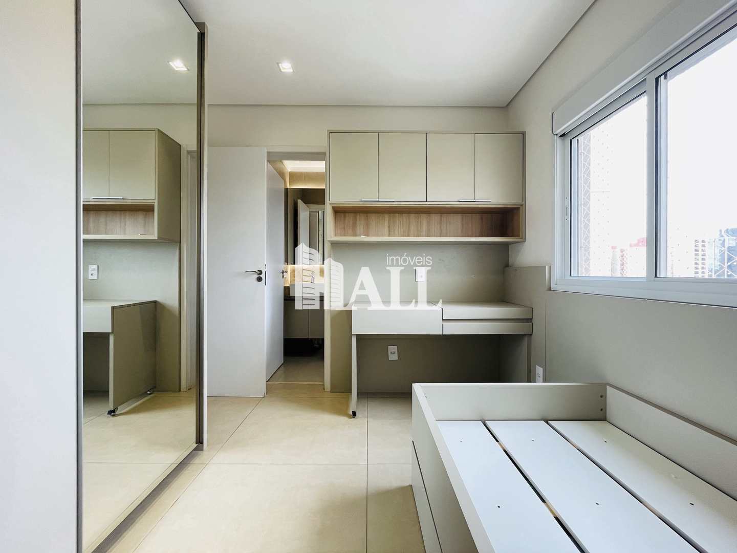 Apartamento à venda com 3 quartos, 125m² - Foto 17