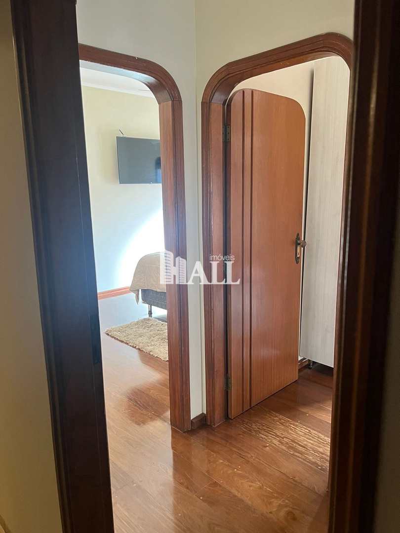 Casa à venda com 3 quartos, 350m² - Foto 16