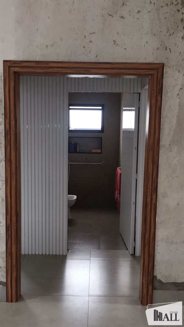 Casa à venda com 2 quartos, 100m² - Foto 8