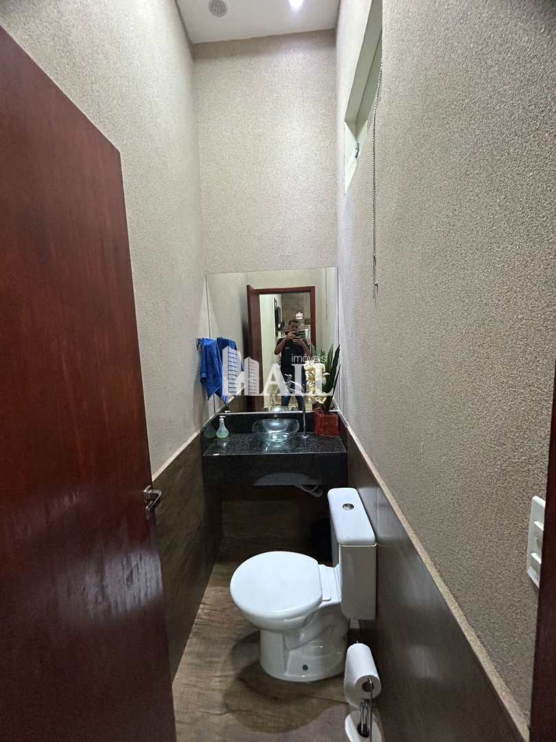 Casa à venda com 3 quartos, 165m² - Foto 19