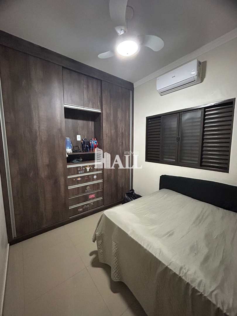 Casa à venda com 3 quartos, 165m² - Foto 18