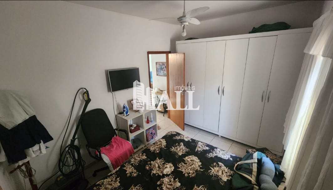 Casa à venda com 3 quartos, 200m² - Foto 8