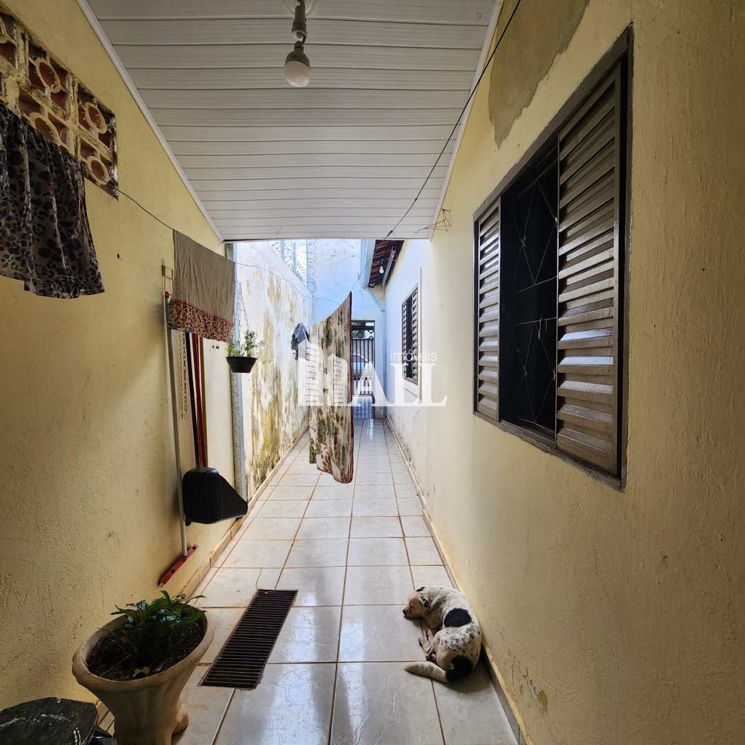 Casa à venda com 3 quartos, 100m² - Foto 13