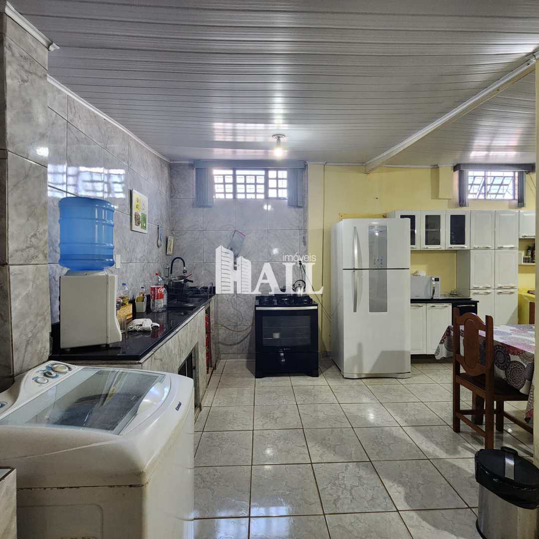 Casa à venda com 3 quartos, 100m² - Foto 9