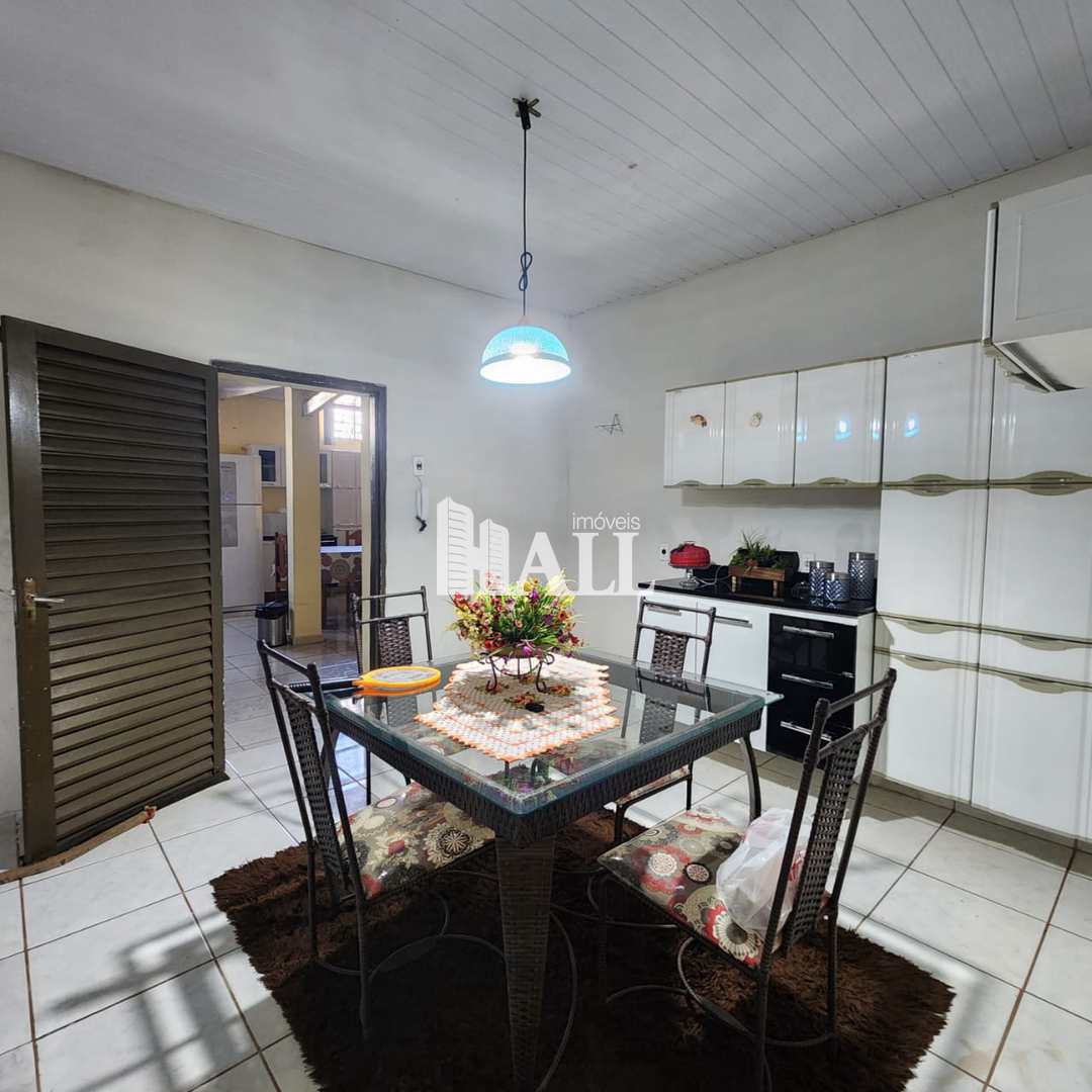 Casa à venda com 3 quartos, 100m² - Foto 5