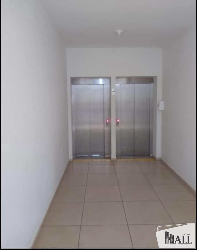 Apartamento à venda com 2 quartos, 70m² - Foto 7