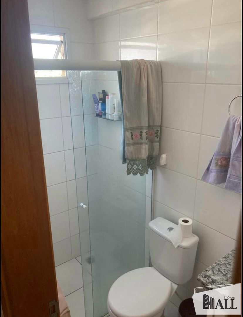 Apartamento à venda com 2 quartos, 70m² - Foto 10