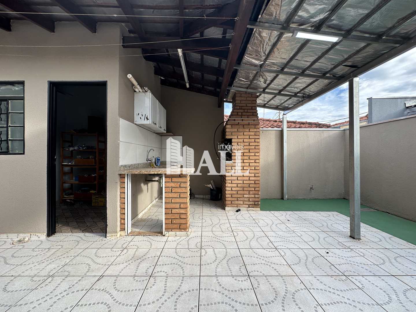 Casa de Condomínio à venda com 3 quartos, 132m² - Foto 1