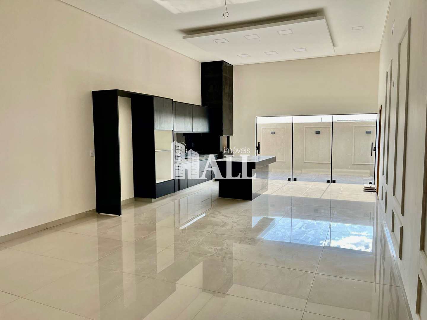 Casa de Condomínio à venda com 3 quartos, 170m² - Foto 3