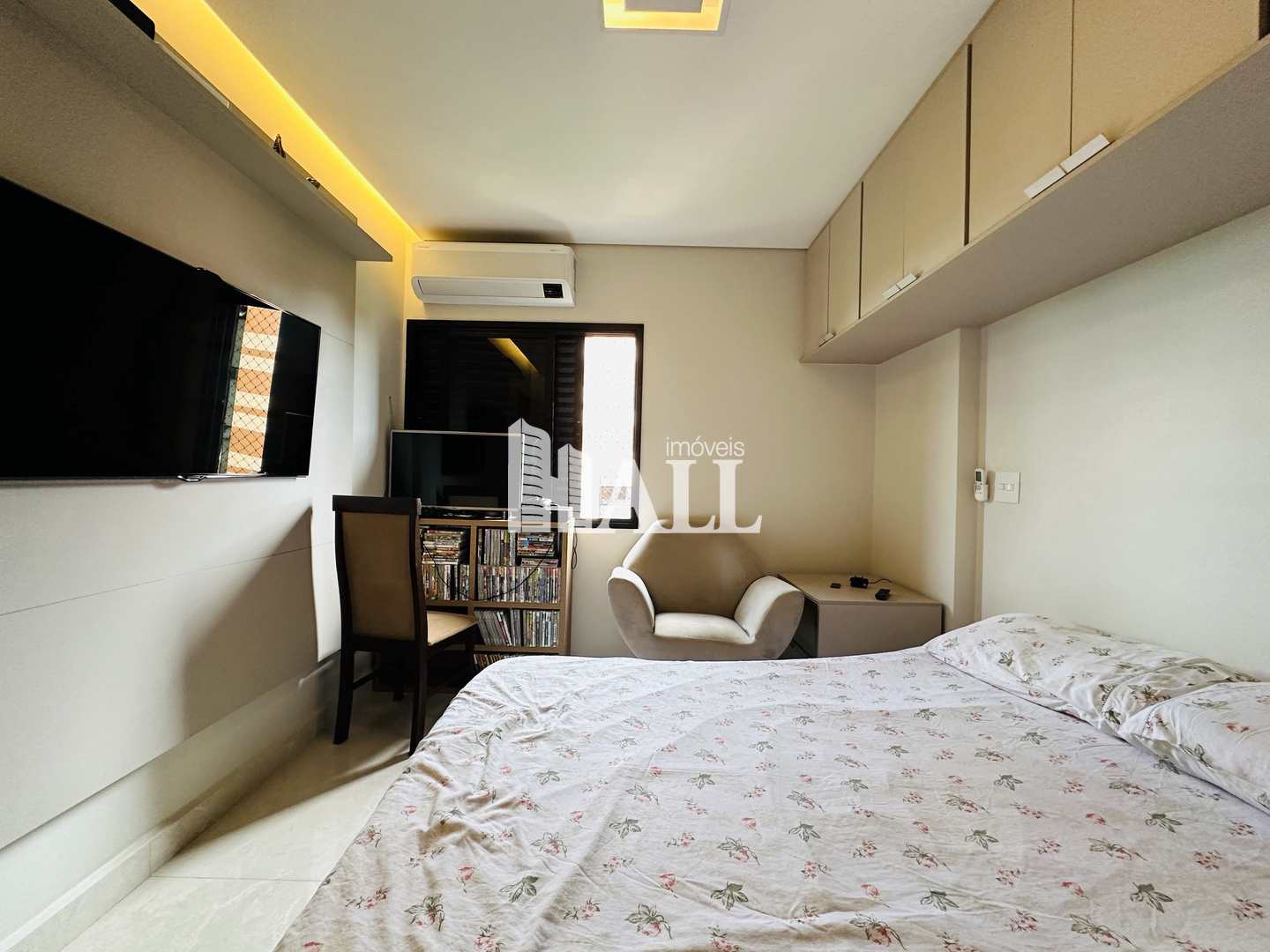 Apartamento à venda com 3 quartos, 134m² - Foto 22