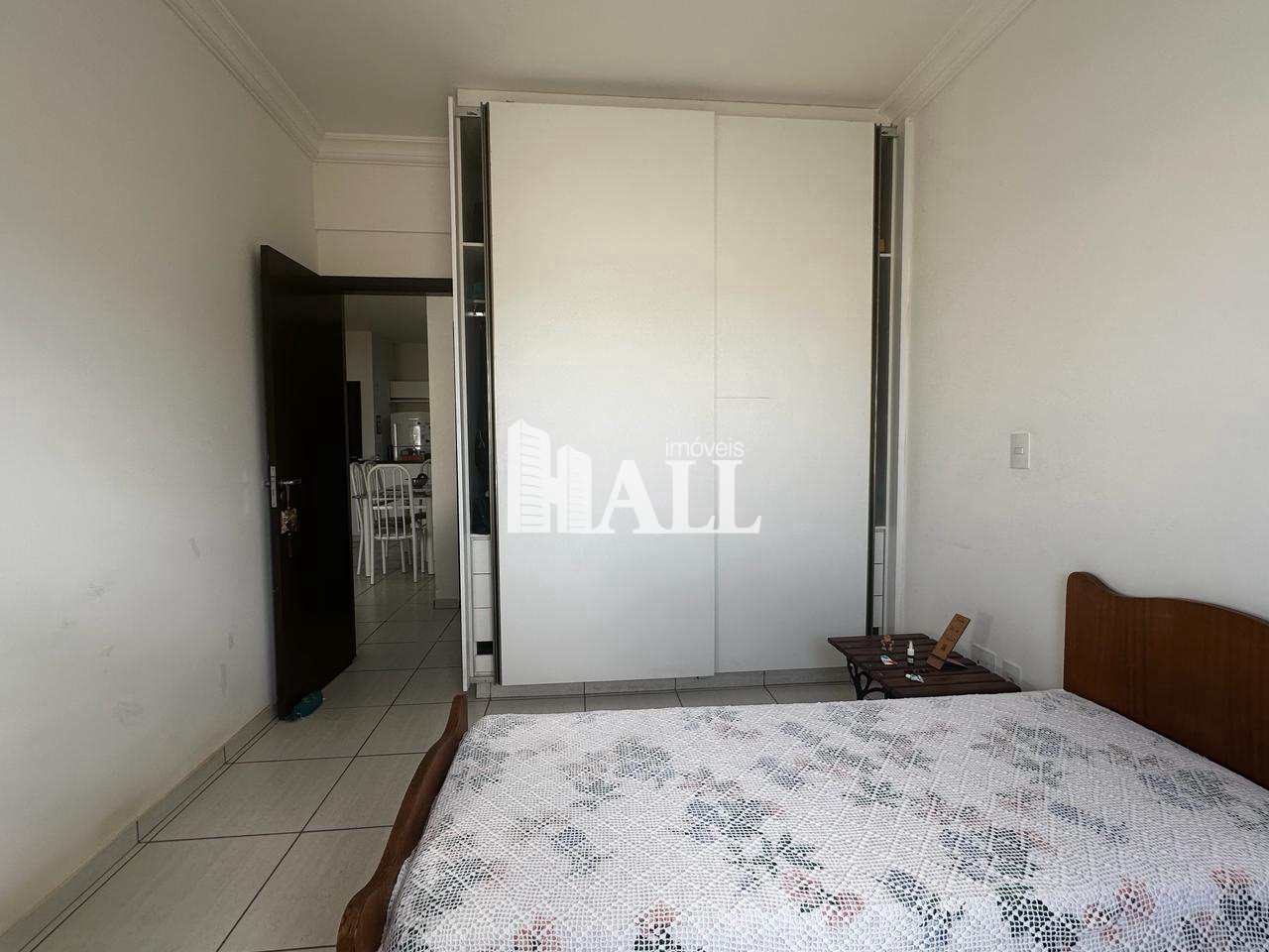 Apartamento à venda com 1 quarto, 42m² - Foto 8