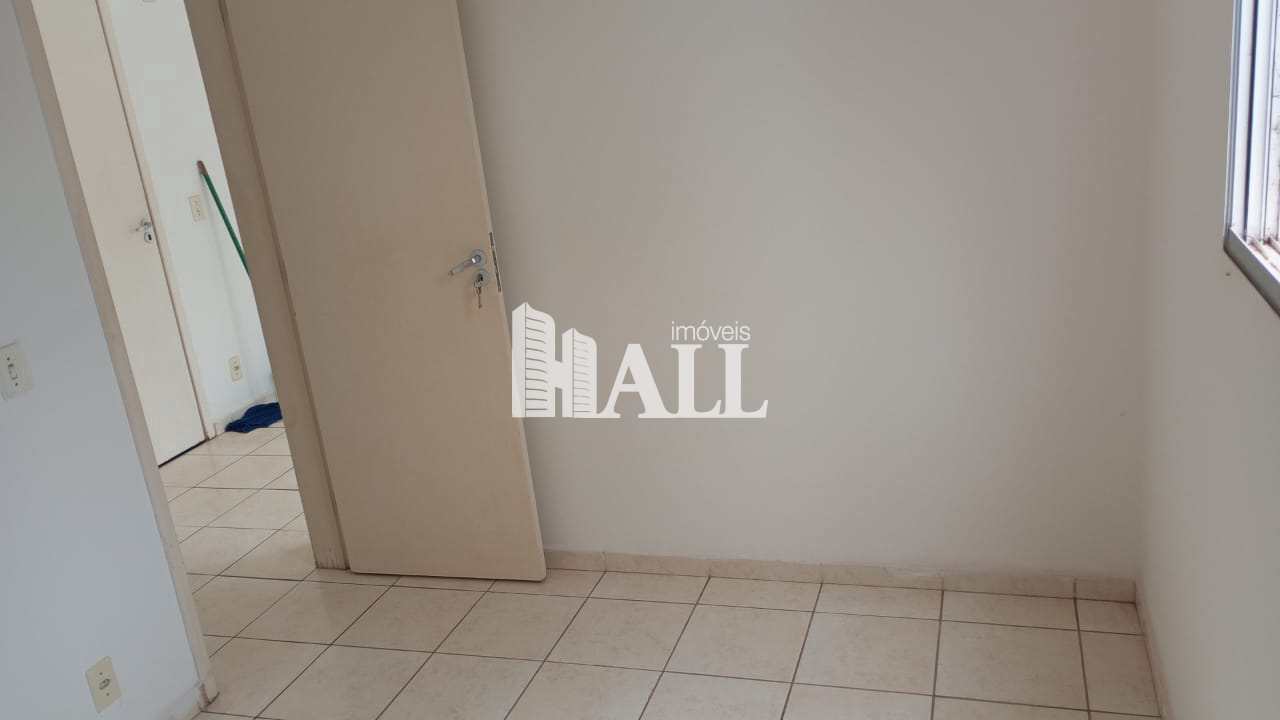 Apartamento à venda com 2 quartos, 46m² - Foto 1