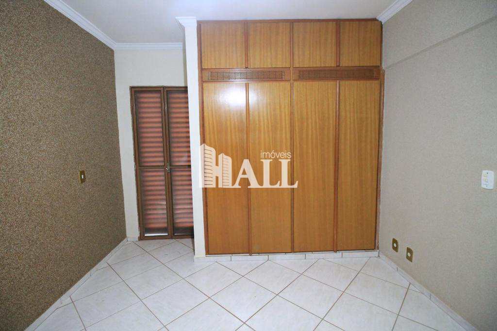 Apartamento à venda com 2 quartos, 68m² - Foto 5