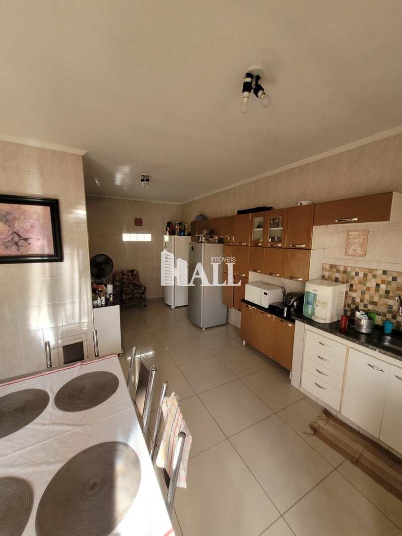 Casa à venda com 3 quartos, 100m² - Foto 6