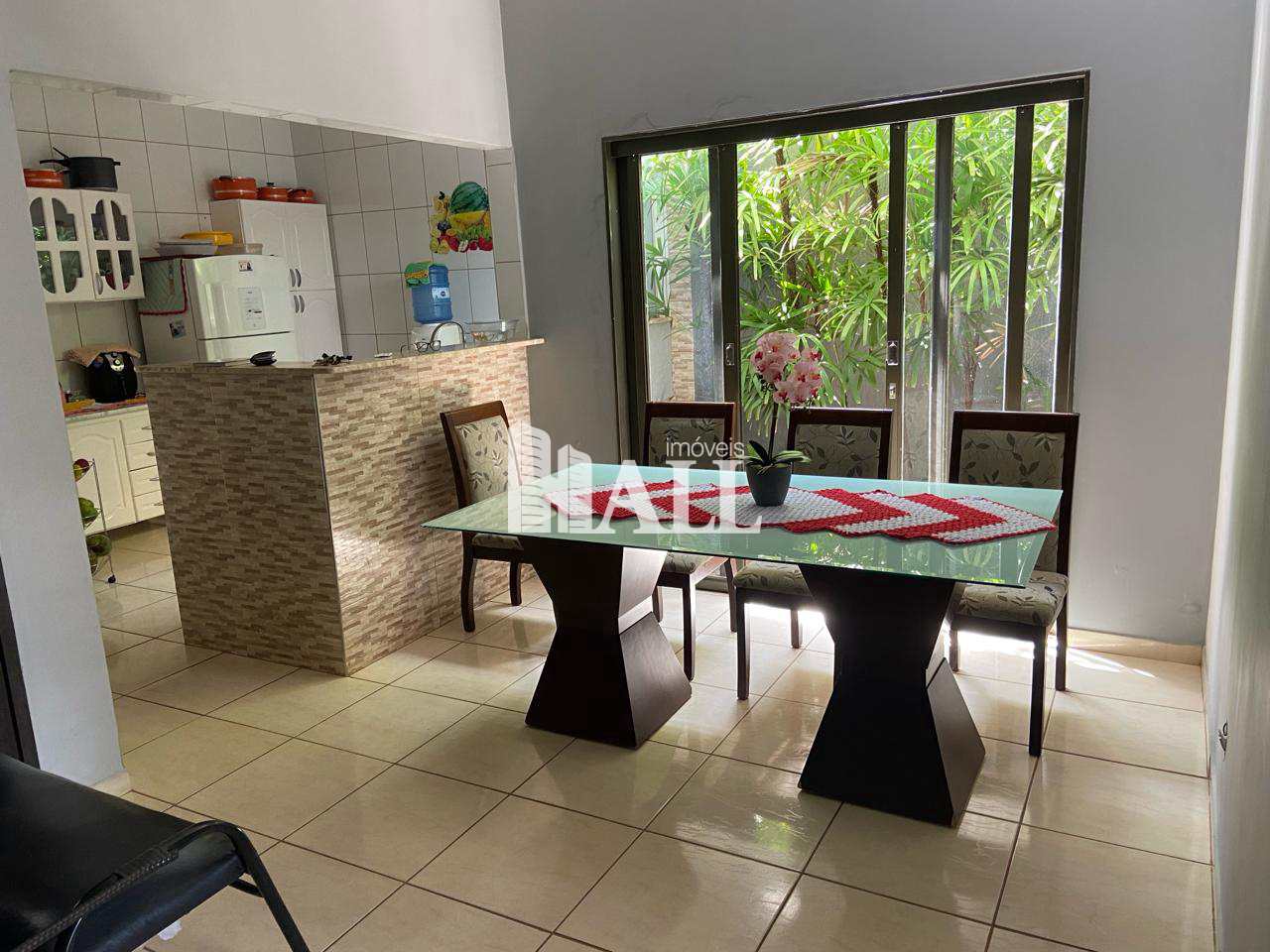 Casa à venda com 3 quartos, 100m² - Foto 3