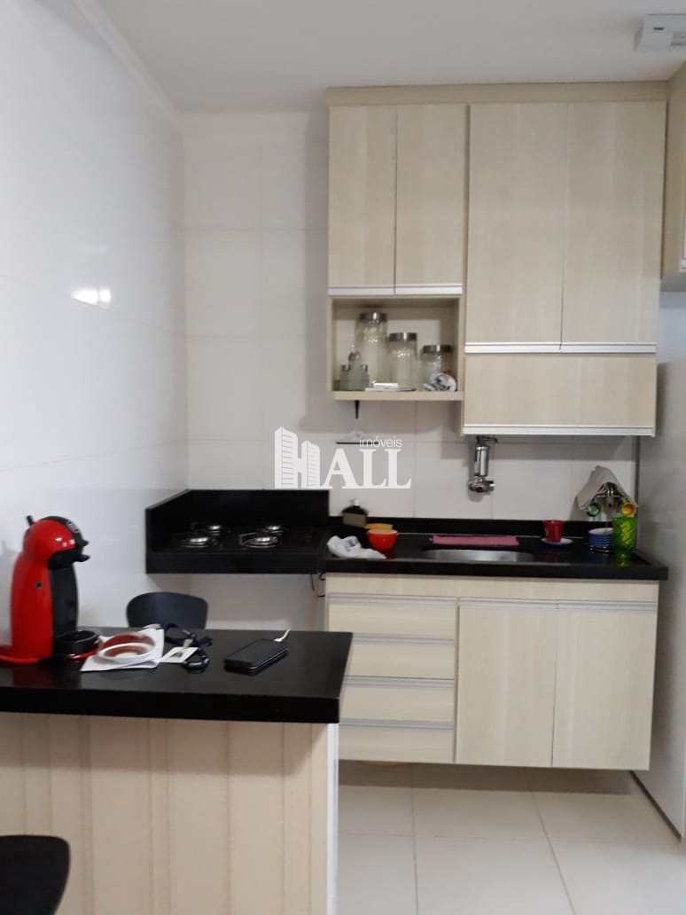 Apartamento à venda com 2 quartos, 45m² - Foto 1