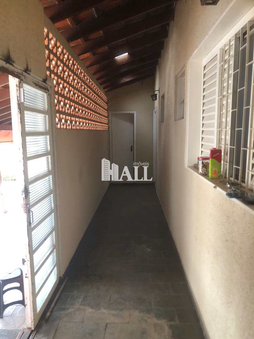 Casa à venda com 3 quartos, 250m² - Foto 19