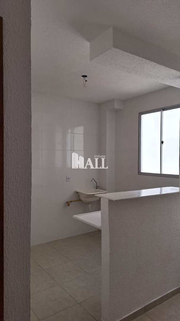 Apartamento à venda com 2 quartos, 42m² - Foto 8