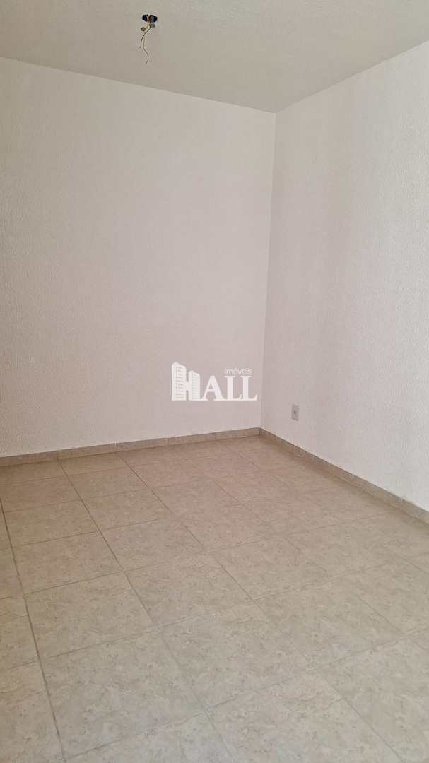 Apartamento à venda com 2 quartos, 42m² - Foto 1